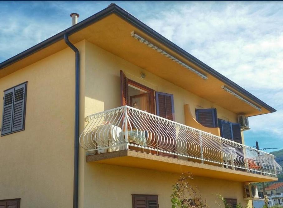 Apartments Nela Йелса Стая снимка